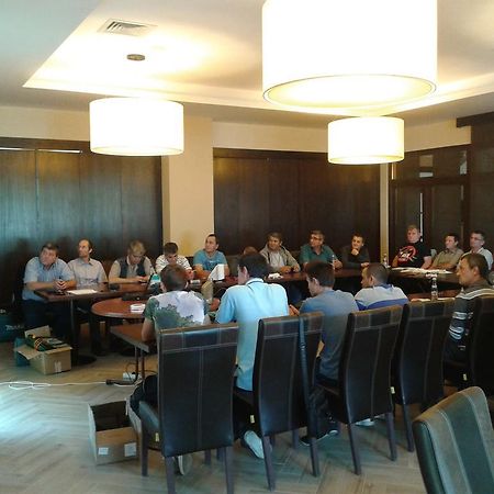 Pensiunea Berna Bacău Zewnętrze zdjęcie