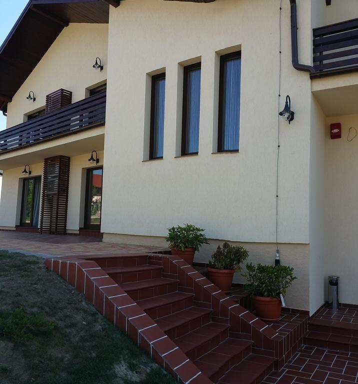 Pensiunea Berna Bacău Zewnętrze zdjęcie