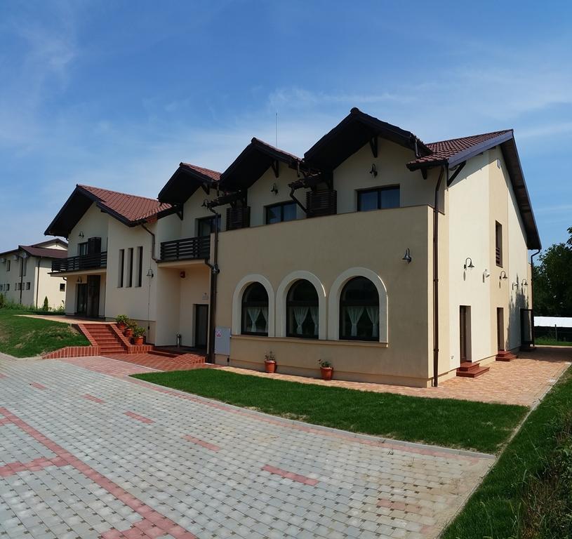 Pensiunea Berna Bacău Zewnętrze zdjęcie