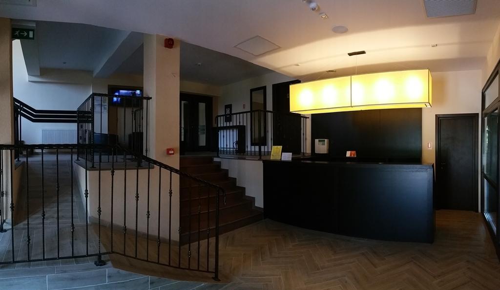 Pensiunea Berna Bacău Zewnętrze zdjęcie